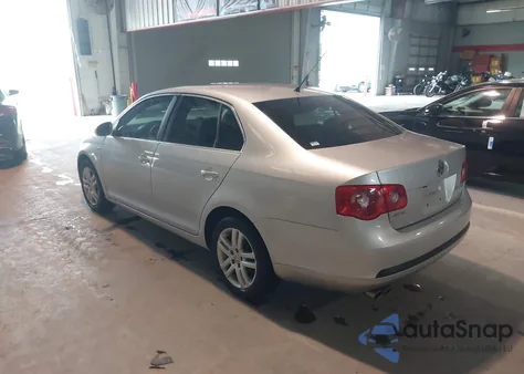 2007 Volkswagen Jetta Wolfsburg Edition from USA, damaged, VIN 3VWEF71K47M068805